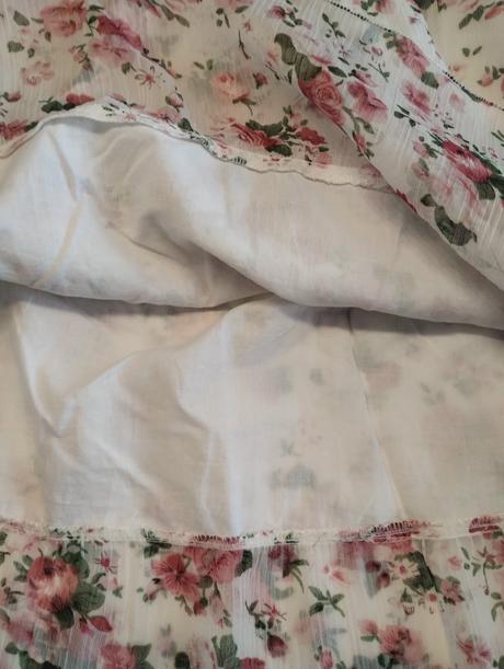 Podšité šaty, 116