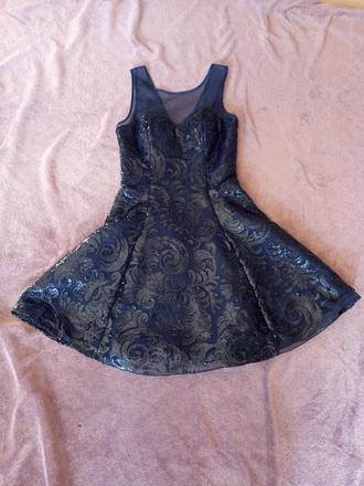 Spoločenské šaty, m