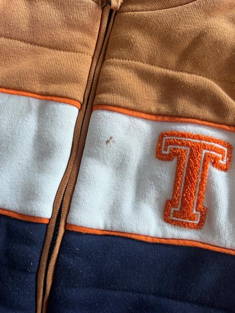 Teplá vesta, f&f,92