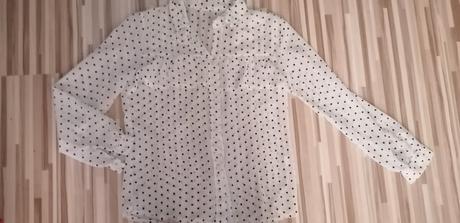 Ľahučka blúzka, 158