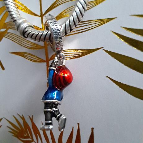 Prívesok miles morales,