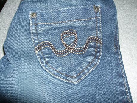 Elastické džínsy, cherokee,116