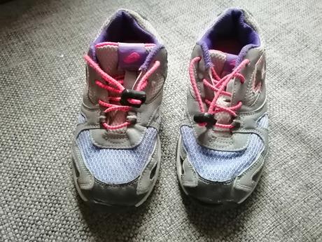 Tenisky - poskodene, lotto,31