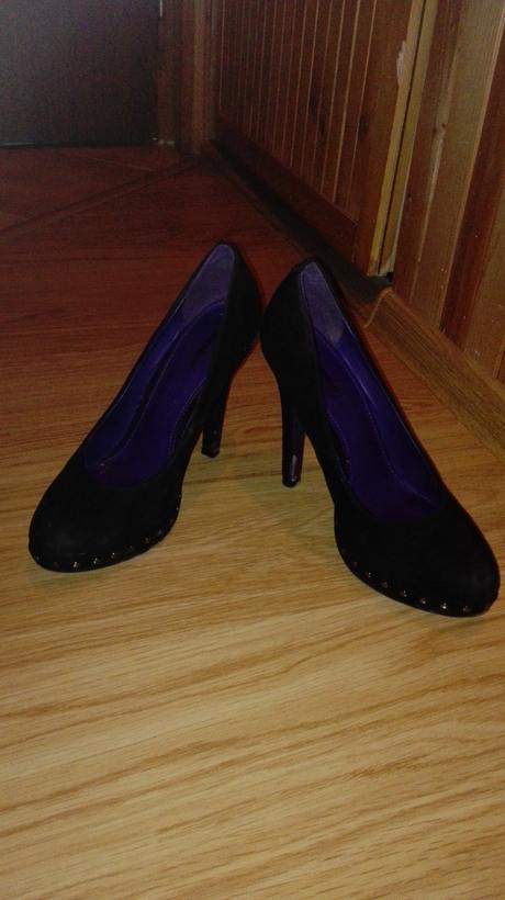 Lodicky, deichmann,37