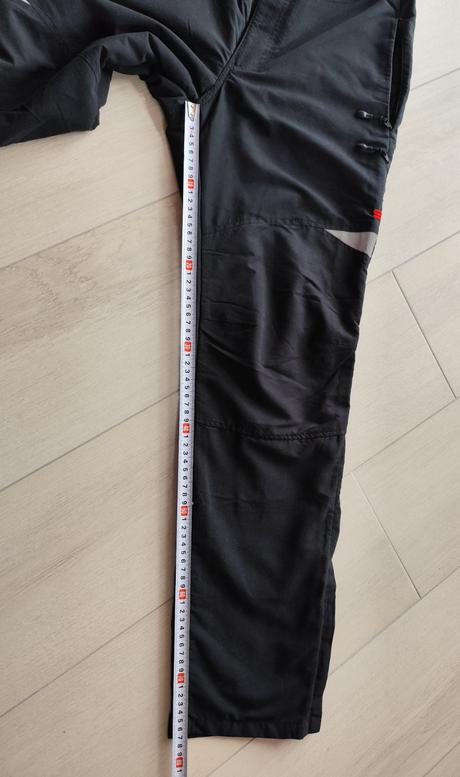 Predám pánske šušťaky sportful, m