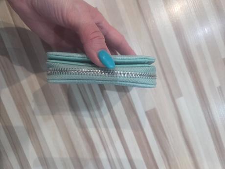 Dámska peňaženka, 