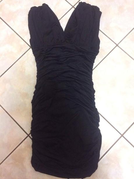 Čierne  riasene šaty s, s