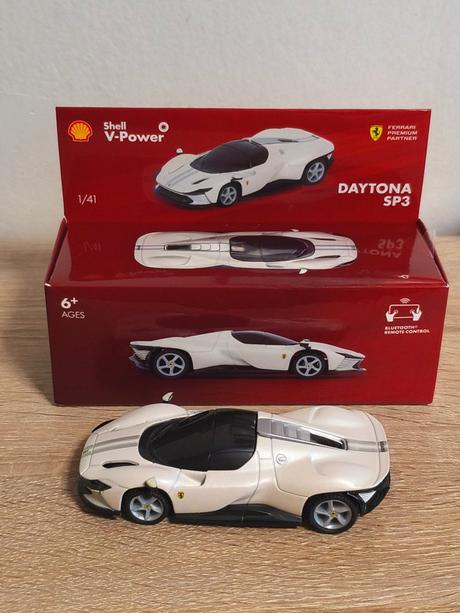 Predám formulu ferrari shell, 