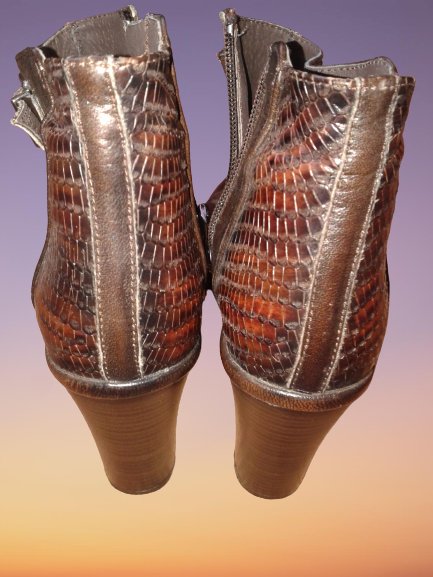 Kvalitné kožené členkové čižmy veľ. 36, 36