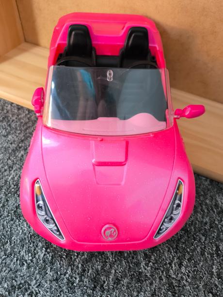Barbie auto, 