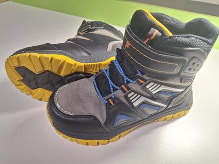Zimna obuv 34, fila,34