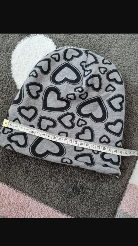 Set/súprava čiapka a nákrčník, 110