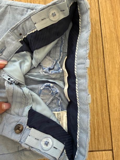 Oblek pre chlapceka, 98