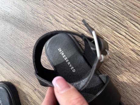 Sandálky, reserved,29