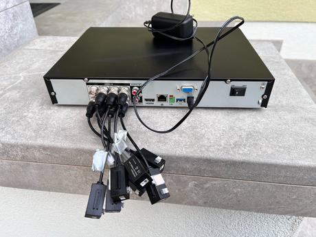 Kvalitný kamerový systém dahua 7kamier a záznamník, 