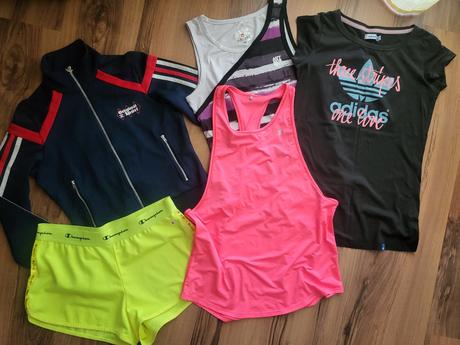 Balík športového oblečenia xs-s, s