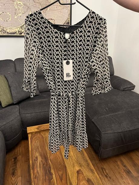 Nové dámske krásne šaty, s