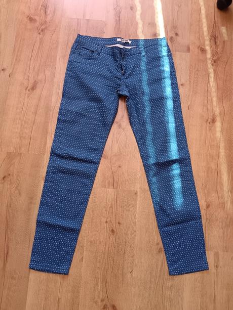 Elastické nohavice, 40