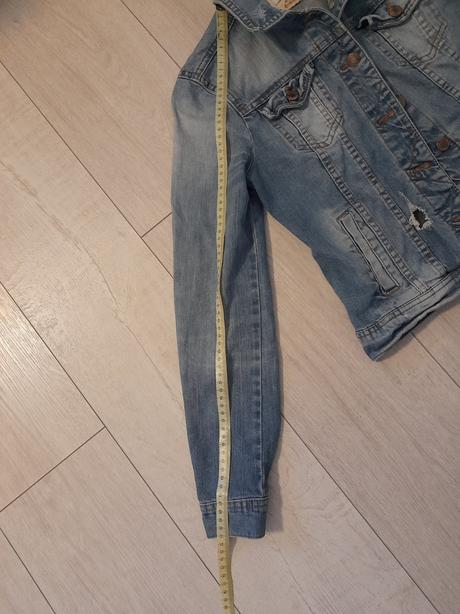 Riflová bunda, stradivarius,s