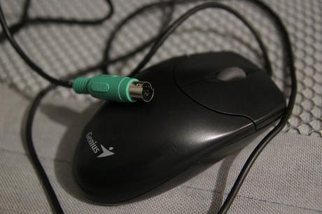 Retro počítačová myš genius netscroll - ps/2, genius
