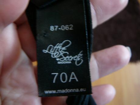 Dievcenska podprsenka, 146