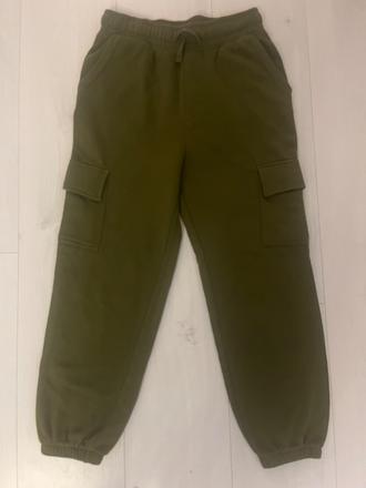 Kapsačove teplaky, h&m,152