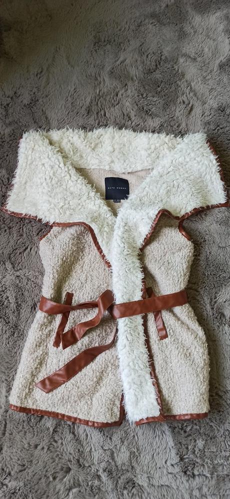 Huňatá oversize bunda, reserved,m