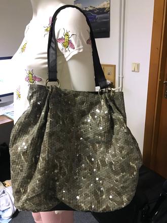 Veľká flitrovaná kabelka, atmosphere