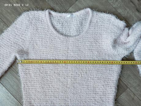 Mäkkučký pulóvrik s/xs (už s poštovným), 164