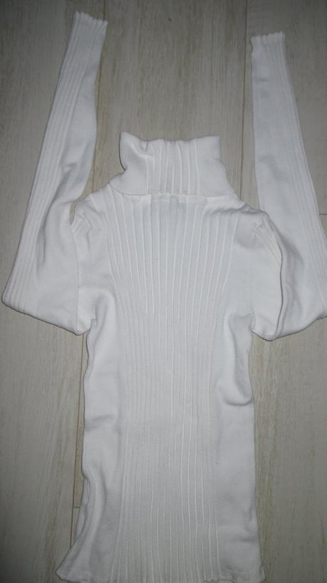 Rolák so slim efektom značky mango, s