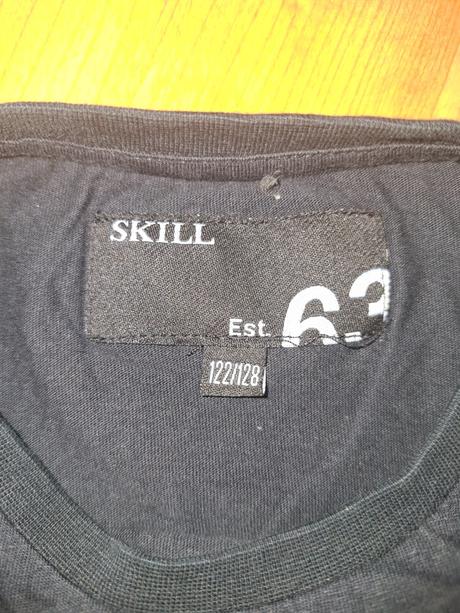 Chlapčenske tričko, 122