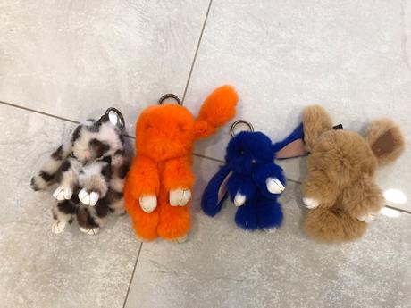 Zajkovia ao prívesok, 