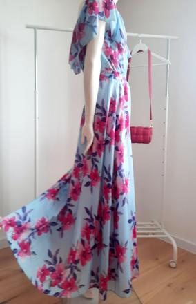 Hodvábne kvetinové šaty, m