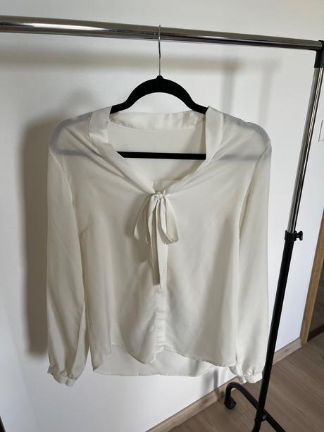 Biela blúzka s mašľou, s