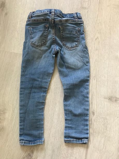 Parádne rifle veľkosť 86 zara, zara,86