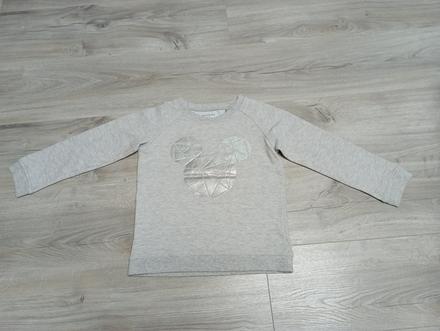 Mikinka, reserved,128