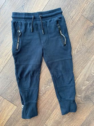 Tepláky reserved, reserved,116