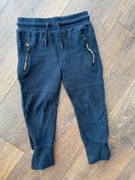 Tepláky reserved, reserved,116