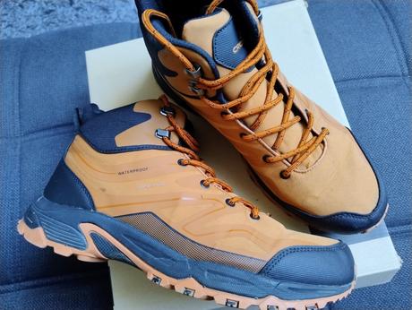 Topánky vysoké zn. crossroad, 43