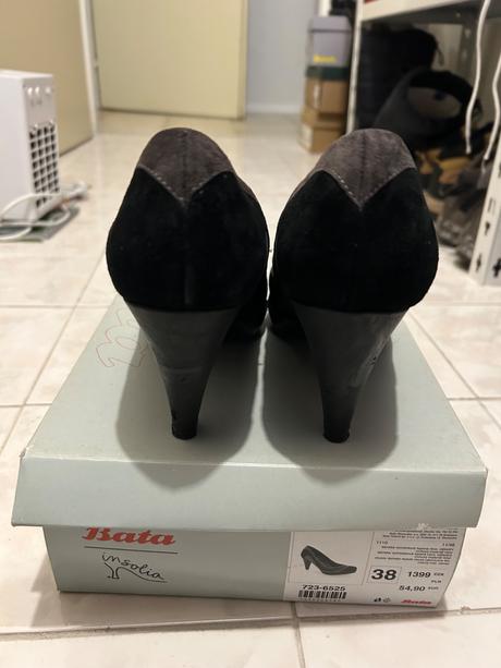 Lodičky pošta v cene, baťa,38