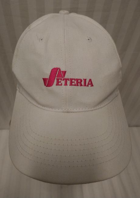 Biela šiltovka, ružový nápis č. 605, seteria 58 cm, 58