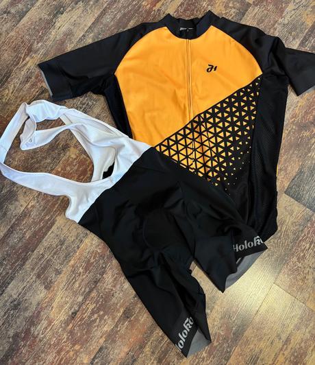 Cyklodres, holokolo,l