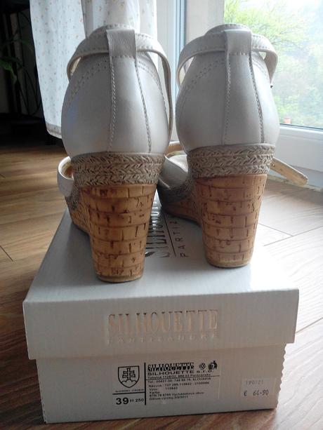 Sandále s platformou, 39