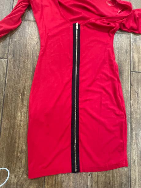 Cervené saty, amisu,36