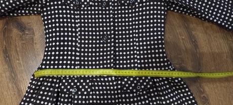 Prechodný kabátik, 146