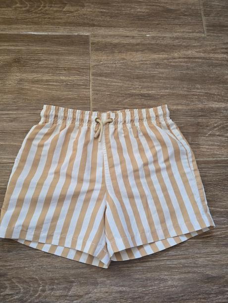 Šortky č.122, zara,122