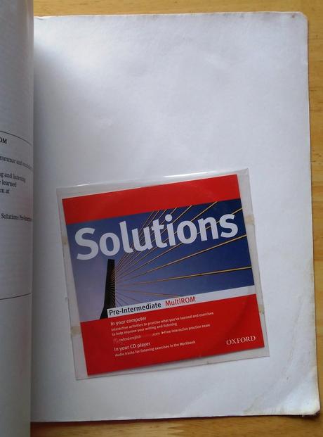 Solutions , pre-intermediate,