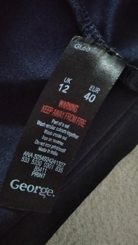 Tmavomodré šaty, george,40