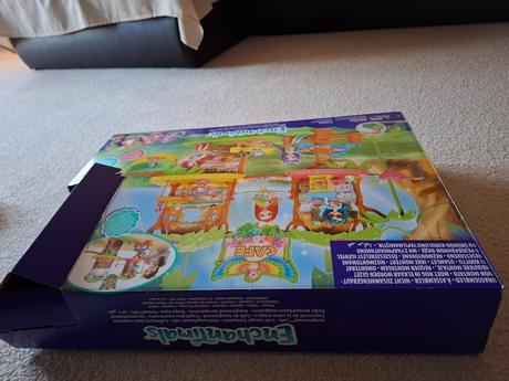 Enchantimals safe s babikou papagajem,