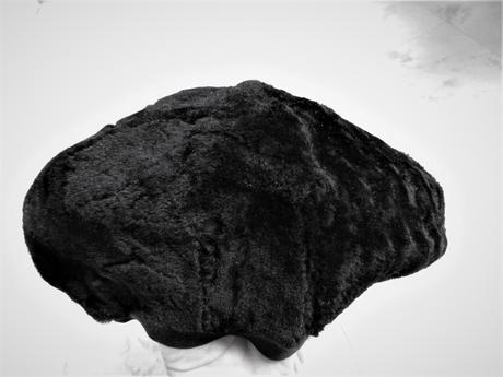 Kožušinová bareta strihaný baran, l